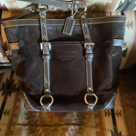 Authentic Coach Tote - Picture 1 of 8